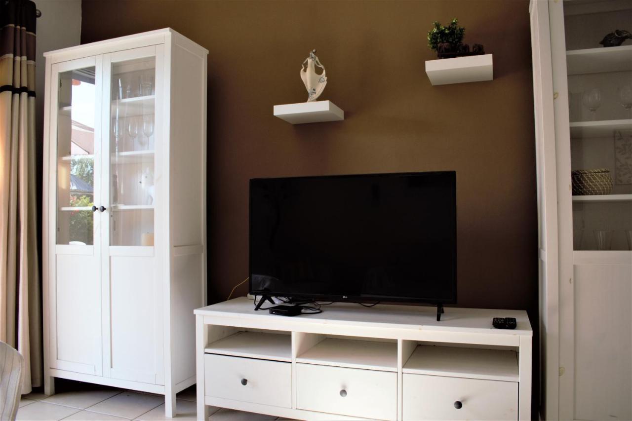 Townhouse In Paradise Gardens Paphos ภายนอก รูปภาพ