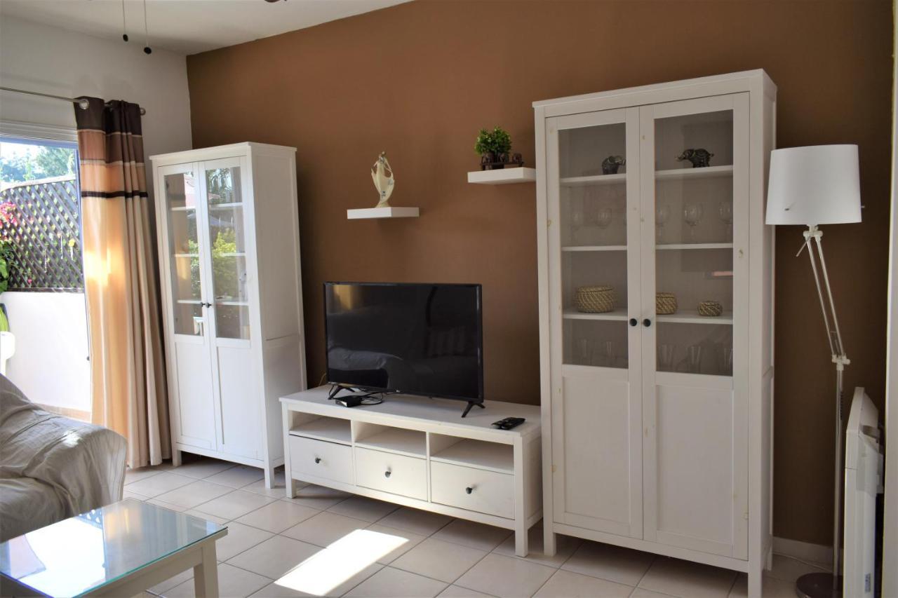 Townhouse In Paradise Gardens Paphos ภายนอก รูปภาพ